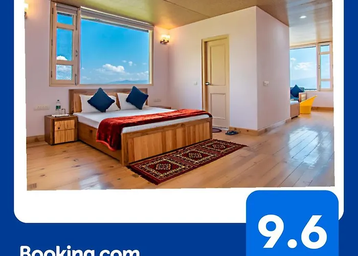 Anubhav Homestay Fagu